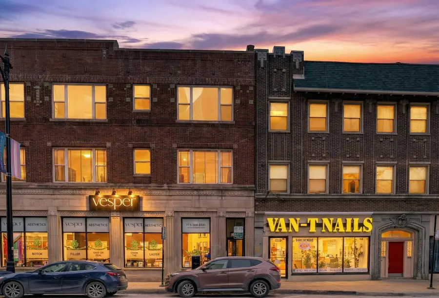 3918 N Broadway Street #3B, Chicago, IL 60613 - #2