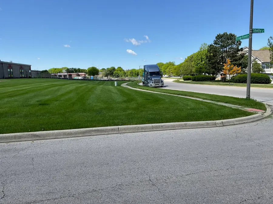 Address Withheld By Seller, Aurora, IL 60504 - #2