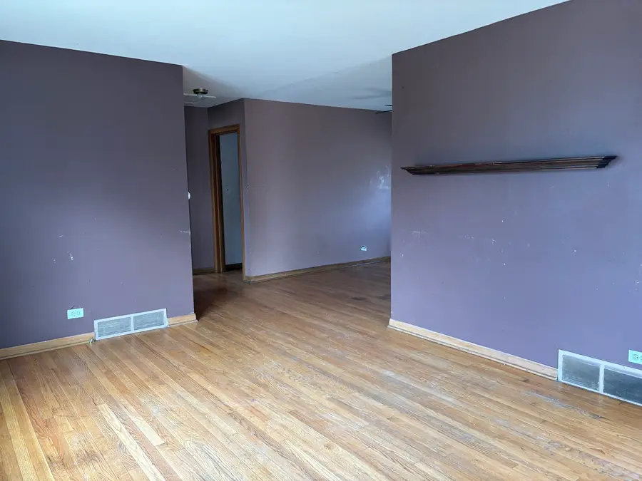 115 N Greenview Avenue, Mundelein, IL 60060 - #3