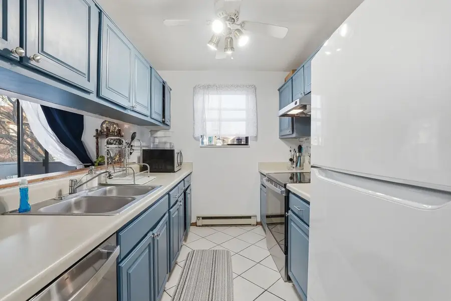 1367 N Winslowe Drive #204, Palatine, IL 60074 - #3