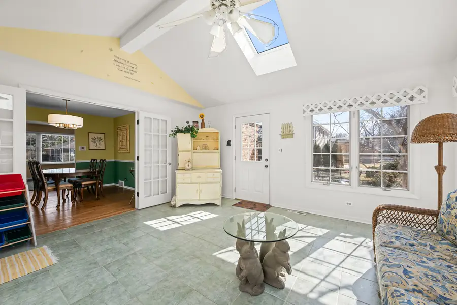 940 N Carmel Drive N, Palatine, IL 60074 - #3