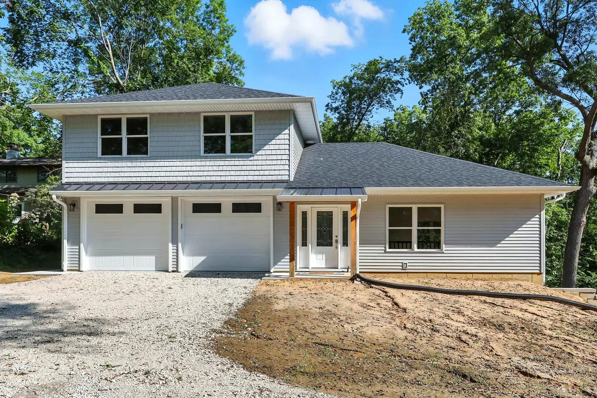 3303 Valley Drive, Geneseo, IL 61254 - #1