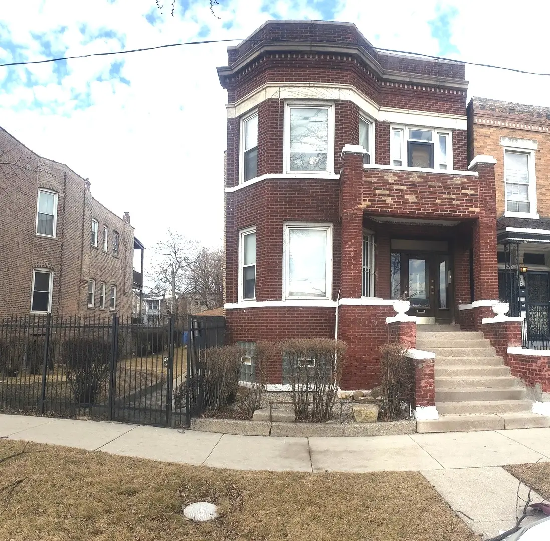 4234 W Congress Parkway, Chicago, IL 60624 - #1
