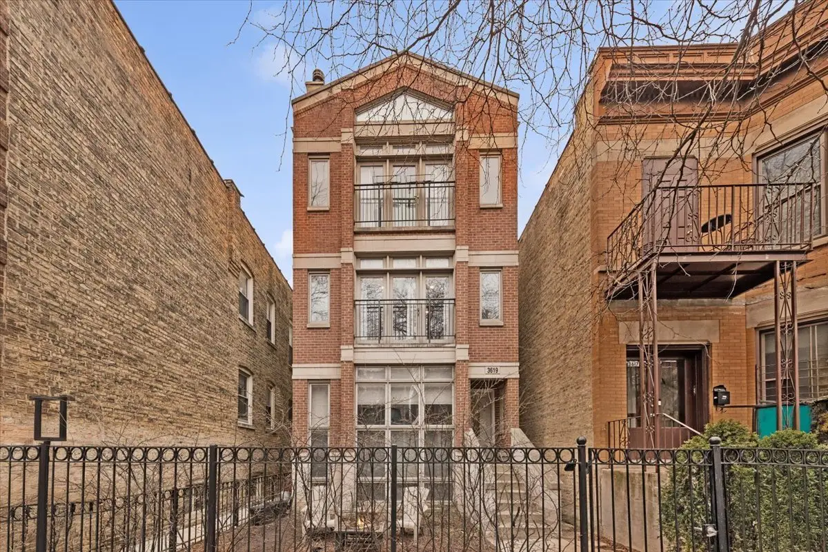 3619 N Damen Avenue #2, Chicago, IL 60618 - #1