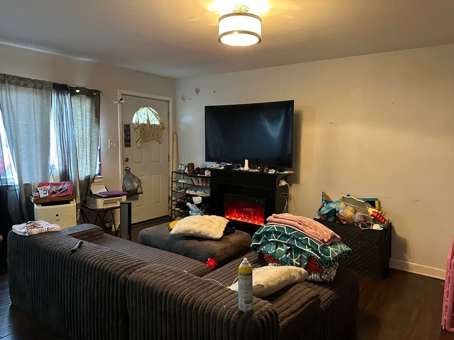 916 William Street, Calumet City, IL 60409 - #2