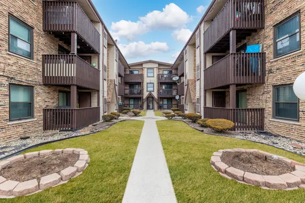 4553 W 56th Street #208E, Chicago, IL 60629