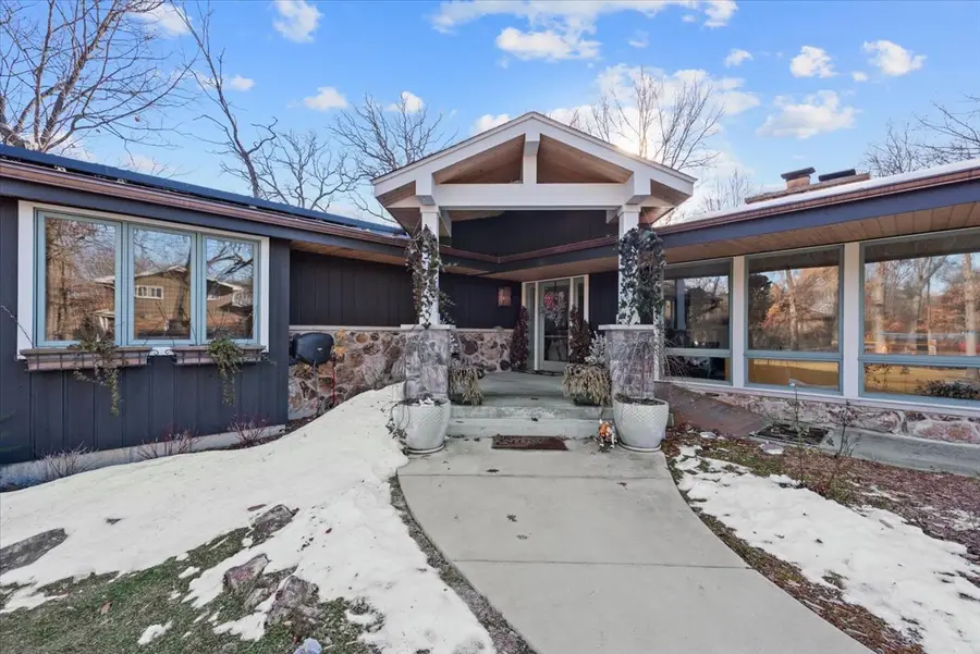 2655 Crestwood Lane, Riverwoods, IL 60015 - #2