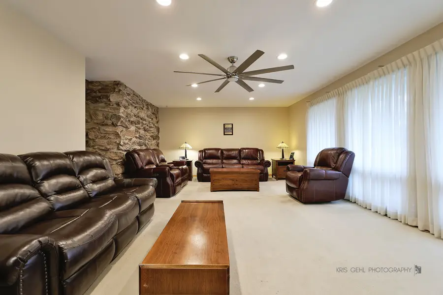 20W371 Diversey Avenue, Addison, IL 60101 - #3