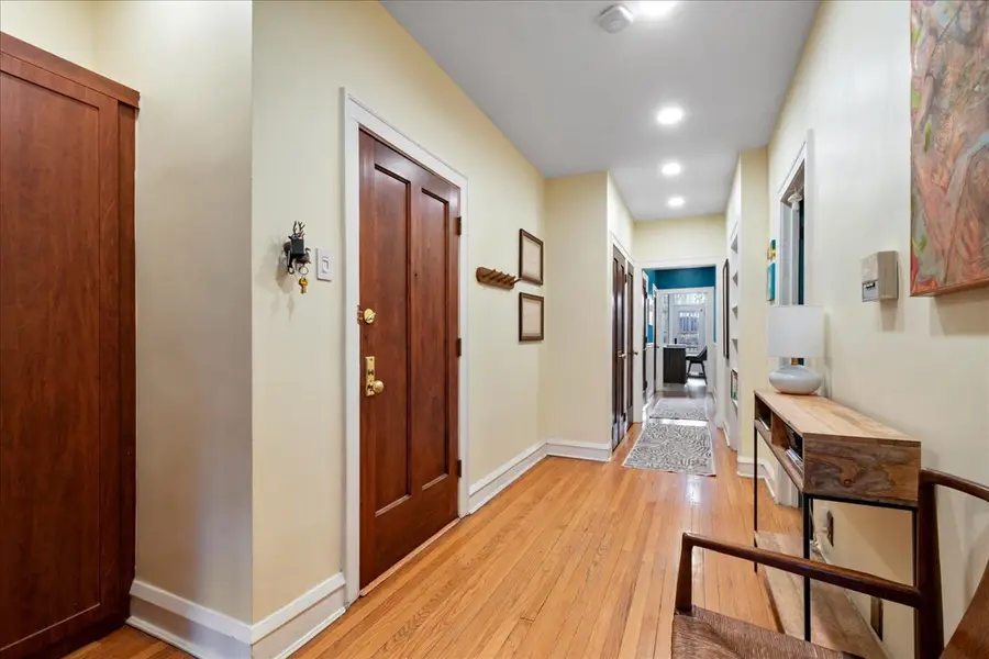 2751 W Giddings Street #1W, Chicago, IL 60625 - #2