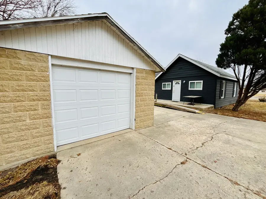 1187 Catherine Street, Ottawa, IL 61350 - #3