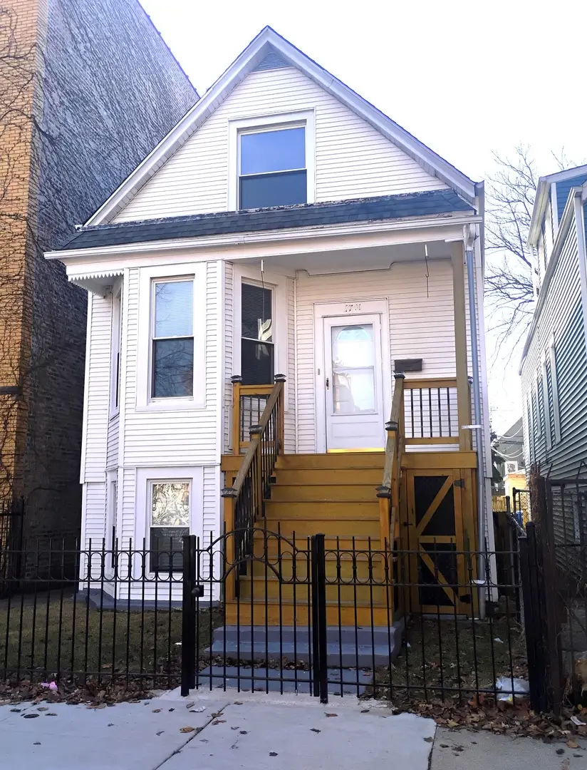 3741 W Dickens Avenue, Chicago, IL 60647 - #1