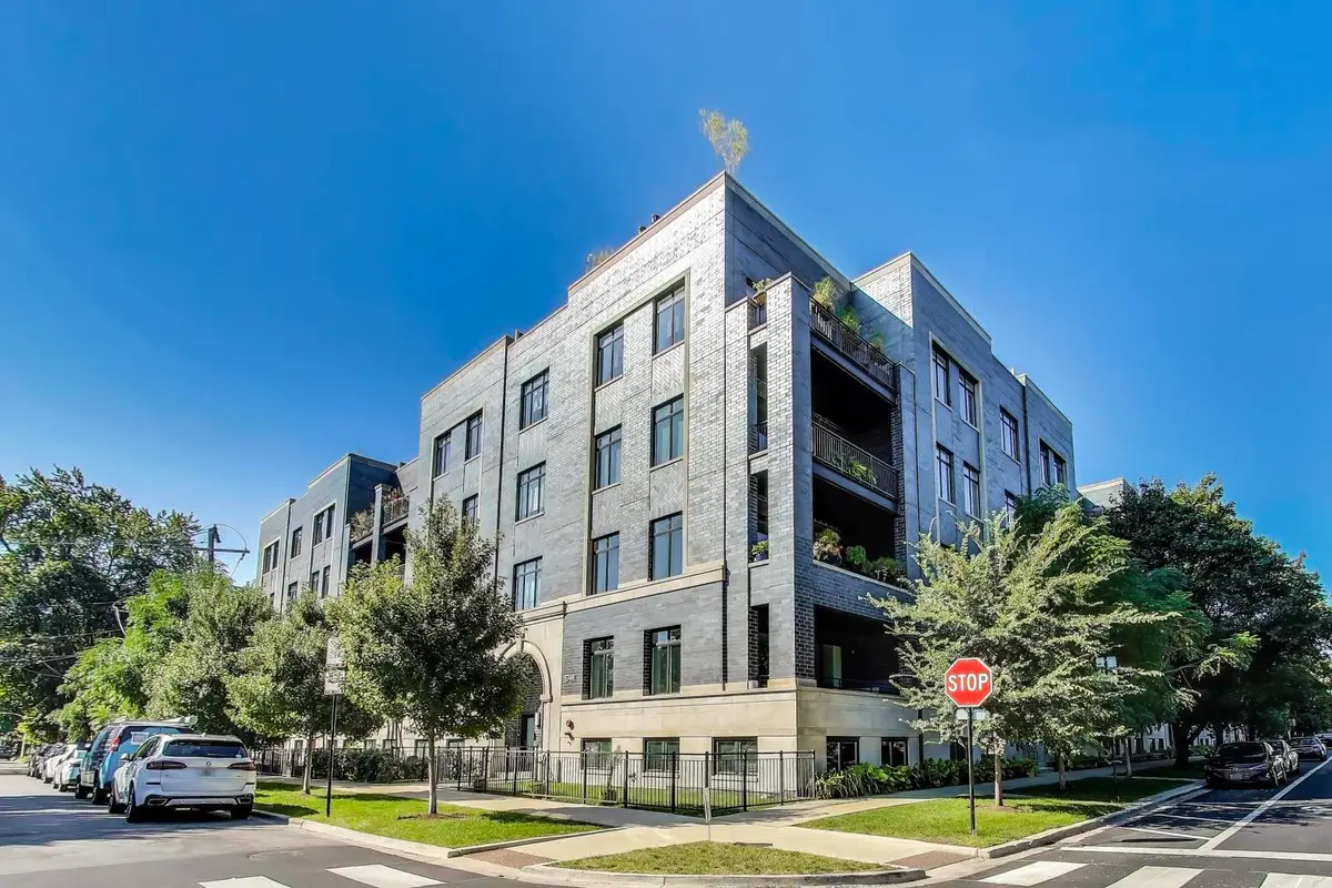 5748 N Hermitage Avenue #407, Chicago, IL 60660 - #1