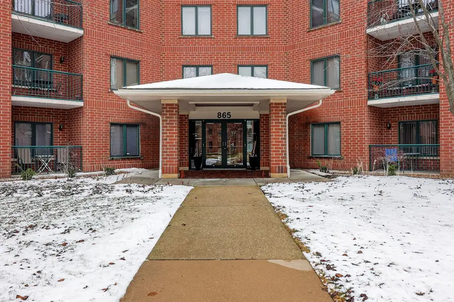 865 E 22nd Street #B412, Lombard, IL 60148 - #2