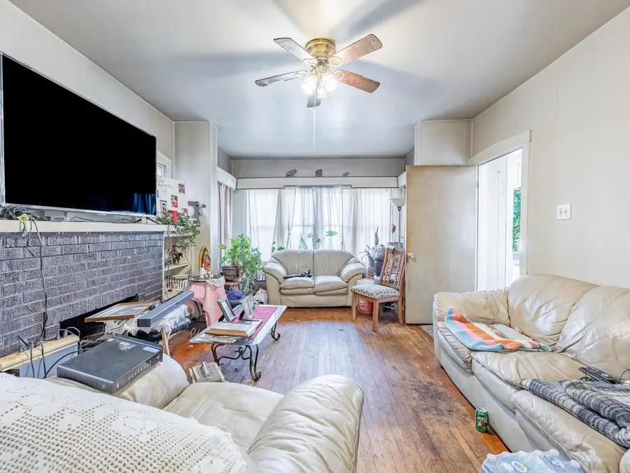 1824 S Austin Boulevard, Cicero, IL 60804 - #3