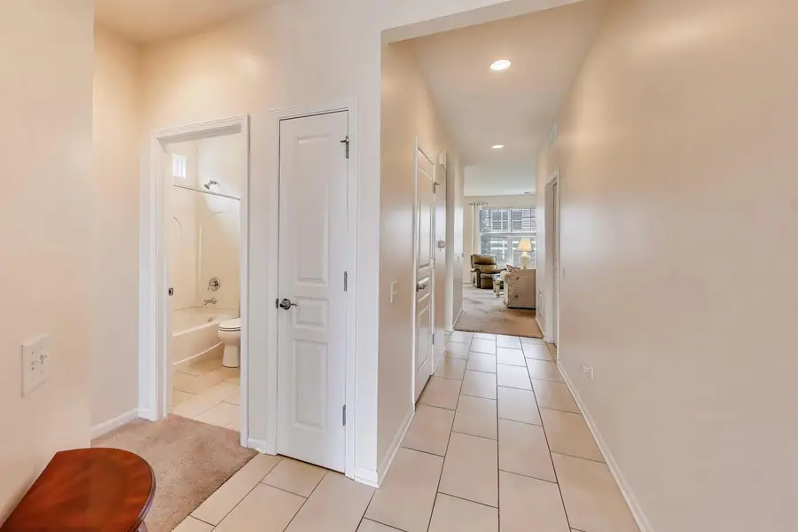 844 Voyage Way, Elgin, IL 60124 - #3