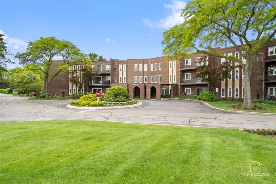 1550 Sandpebble Drive #209, Wheeling, IL 60090 - #2