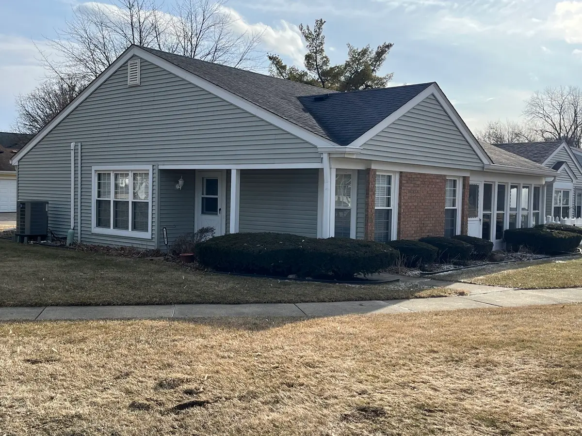 7202 Oxford Circle #237, Fox Lake, IL 60020 - #1