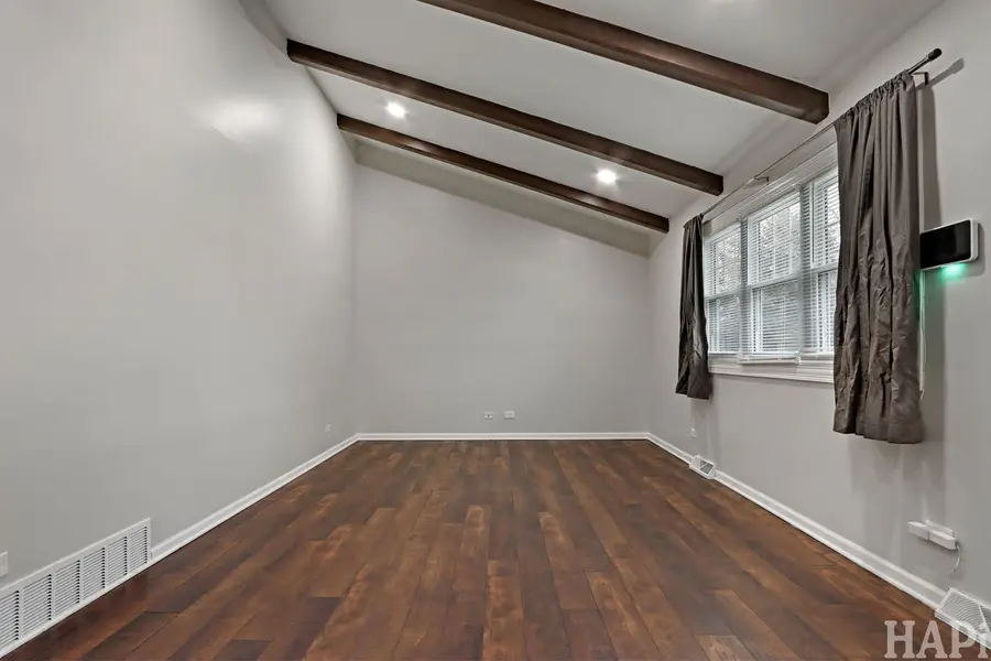 38132 N Manor Avenue, Beach Park, IL 60087 - #3