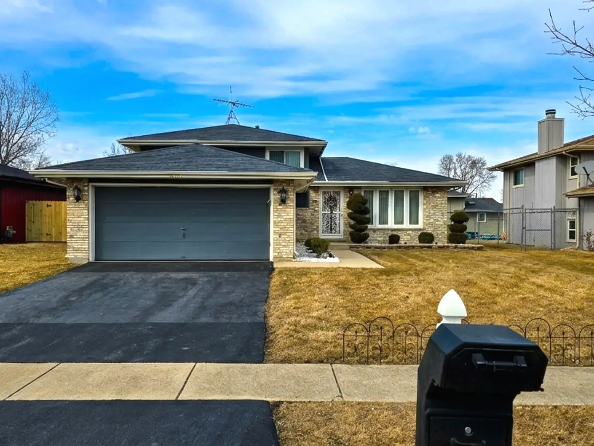 4050 Russet Way, Country Club Hills, IL 60478 - #1