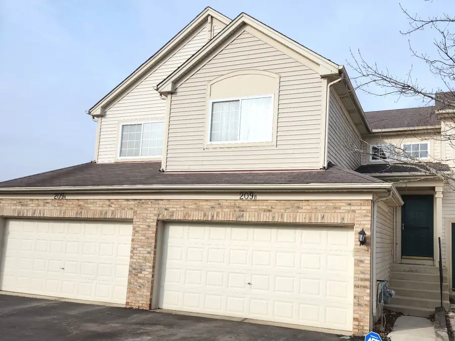 209 Nicole Drive #B, South Elgin, IL 60177 - #2