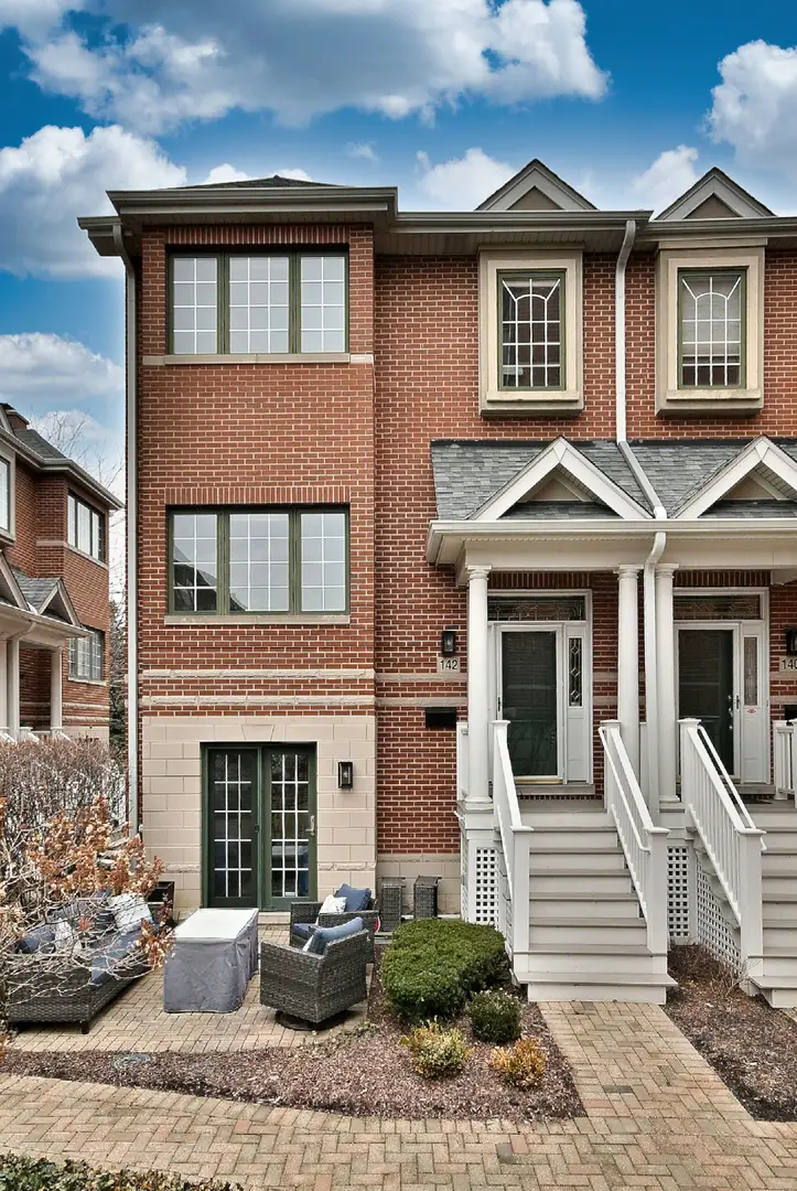 142 W 3rd Street #142, Elmhurst, IL 60126 - #3