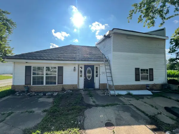 303 N Main Street, Seymour, IL 61875