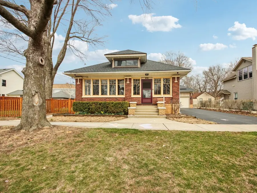 316 E 13th Street, Lockport, IL 60441 - #2