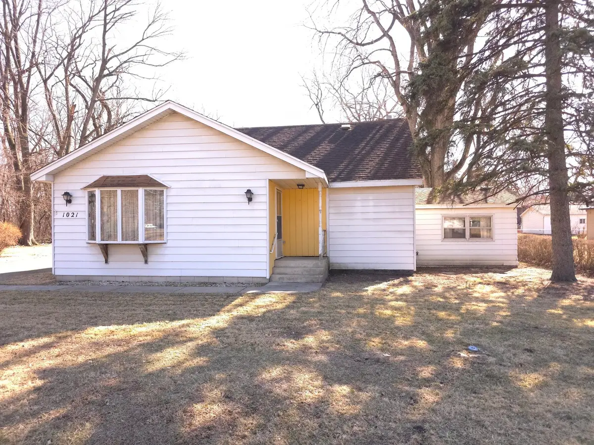 1021 W 173rd Street, Hazel Crest, IL 60429 - #1