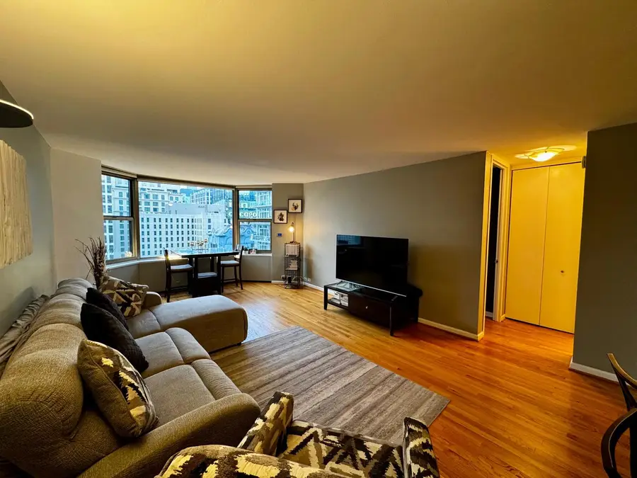 535 N Michigan Avenue #2511, Chicago, IL 60611 - #3