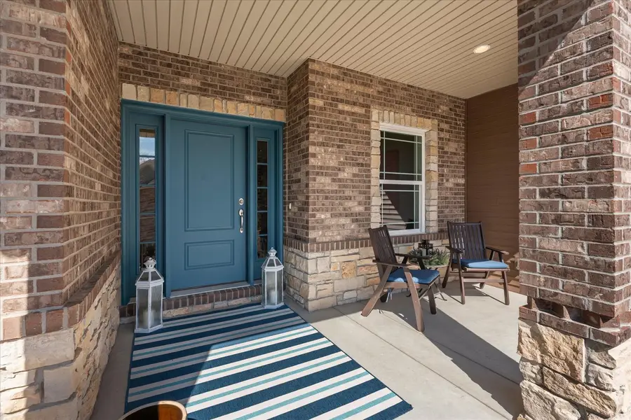 1310 White Oak Road, Mahomet, IL 61853 - #3