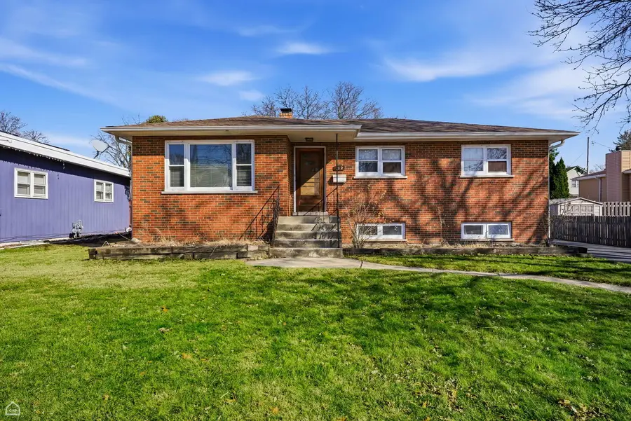 139 S 2nd Avenue, Lombard, IL 60148 - #3