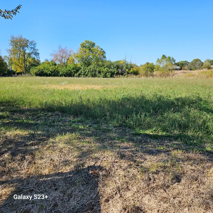 6857 Ellis Avenue, Long Grove, IL 60047 - #2