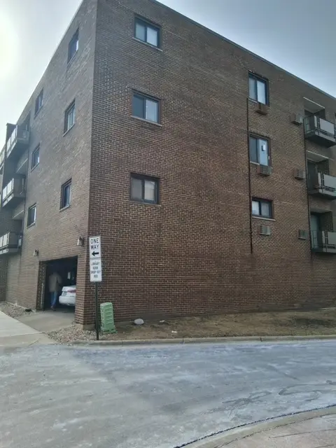 7610 W Grand Avenue #3A, Elmwood Park, IL 60707