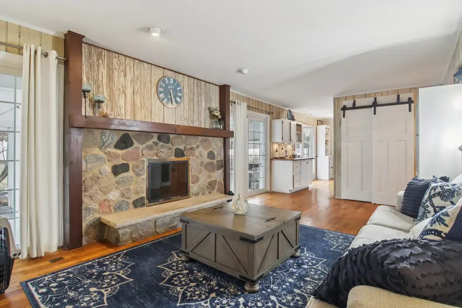 693 Exmoor Terrace, Crystal Lake, IL 60014 - #3