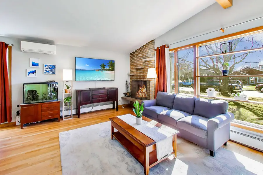 2109 Dobson Street, Evanston, IL 60202 - #3