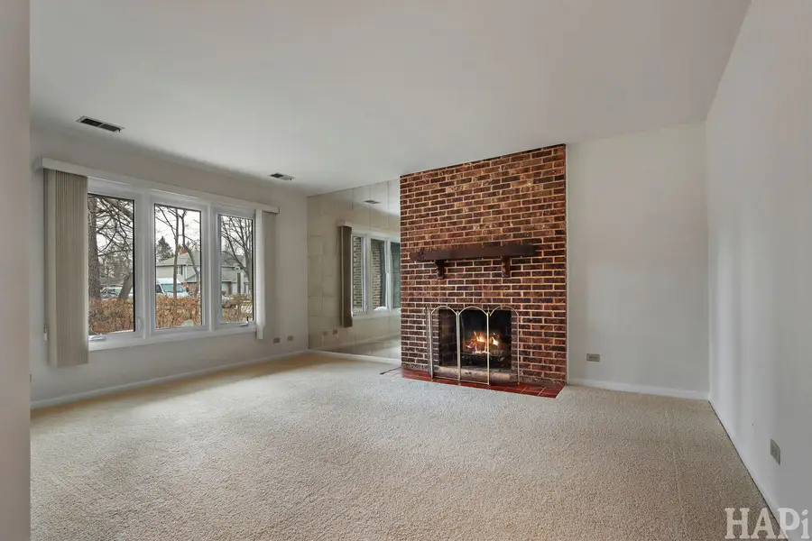 183 Grove Avenue #B, Des Plaines, IL 60016 - #3