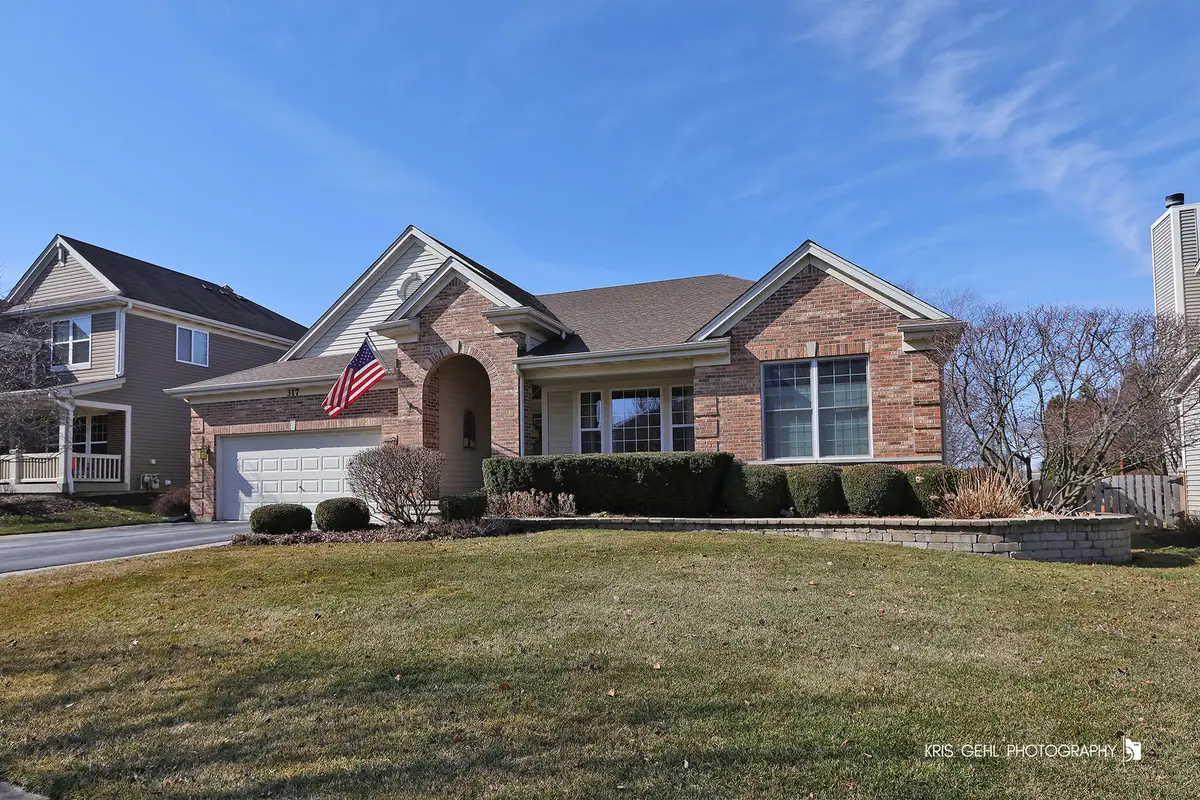 317 Sterling Circle, Cary, IL 60013 - #1