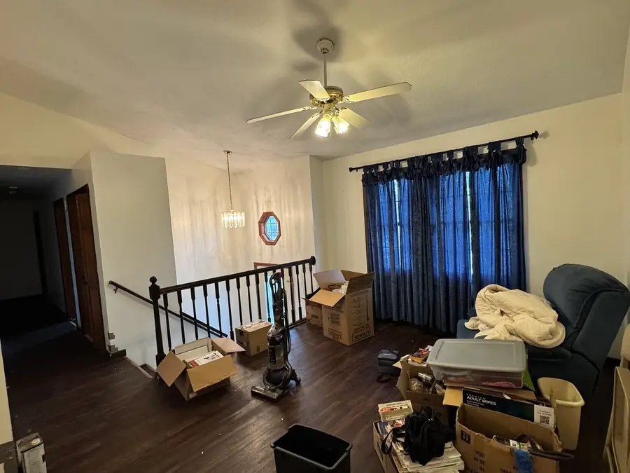 1309 W Indian Drive, Pontiac, IL 61764 - #3