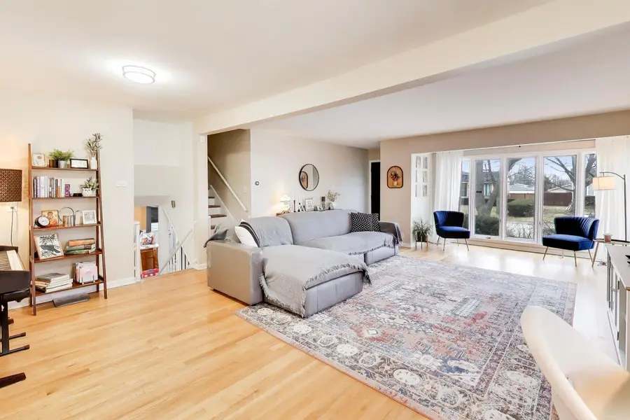 2506 Allison Court, Glenview, IL 60025 - #3