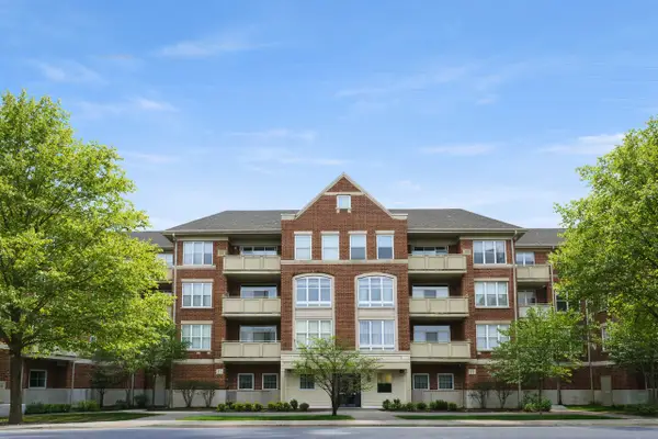 77 N Quentin Road #305, Palatine, IL 60067