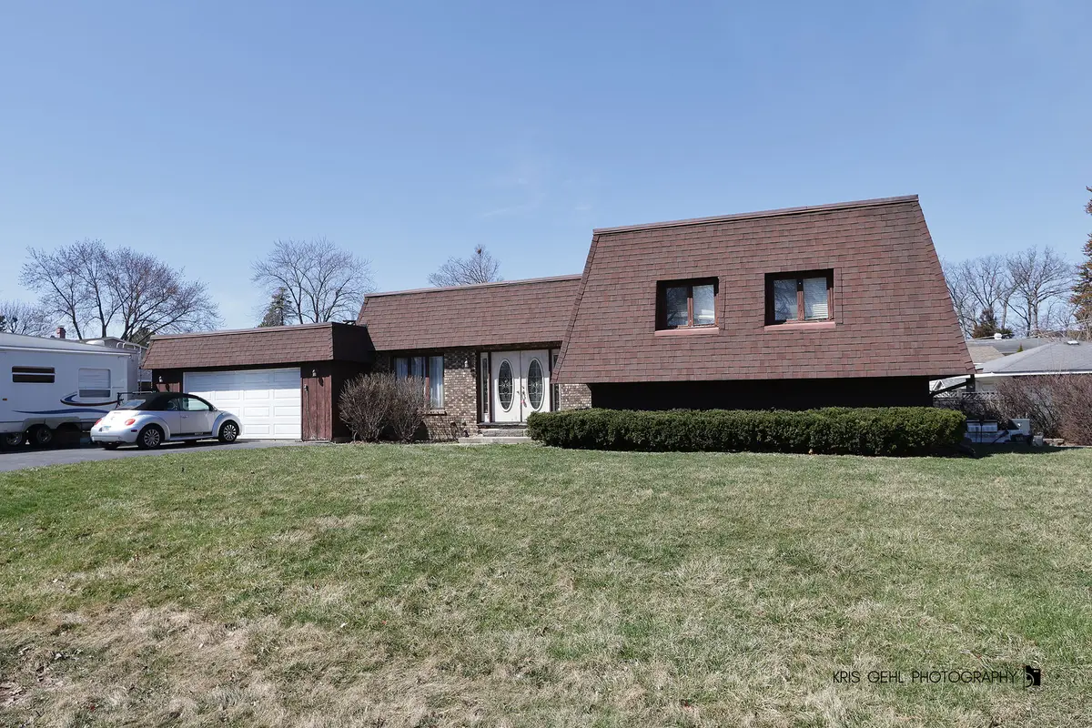 33312 N Lone Rock Road, Grayslake, IL 60030 - #1