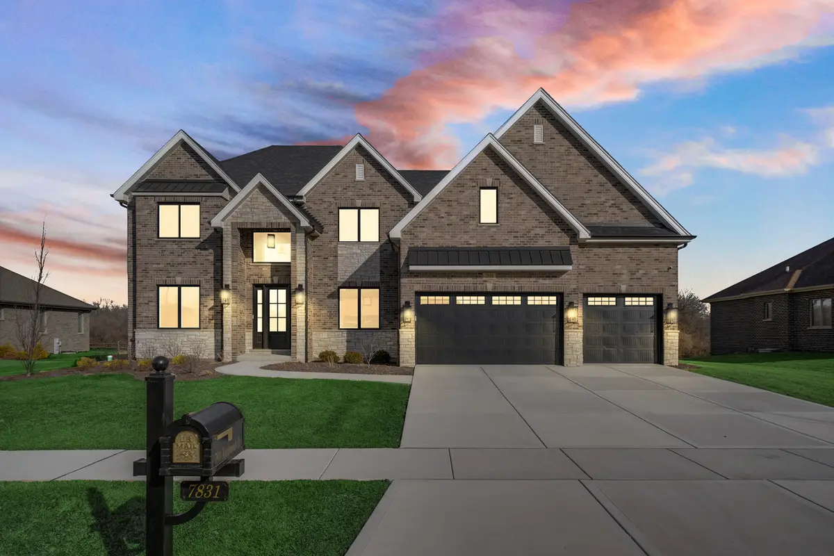 7831 Northwoods Drive, Frankfort, IL 60423 - #1