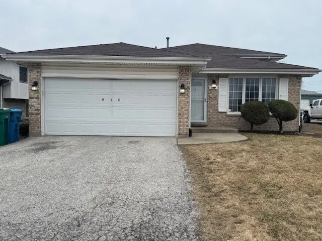 910 E 152nd Place, Phoenix, IL 60426 - #2