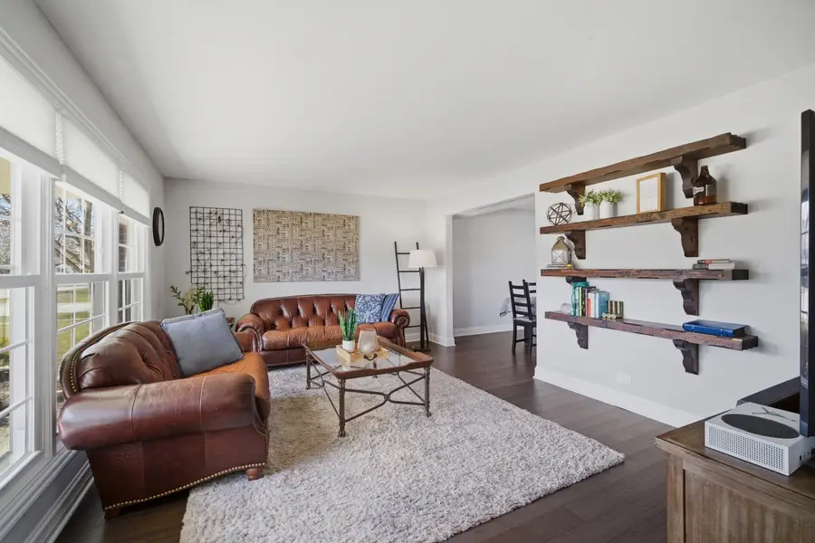 Address Withheld By Seller, Buffalo Grove, IL 60089 - #3