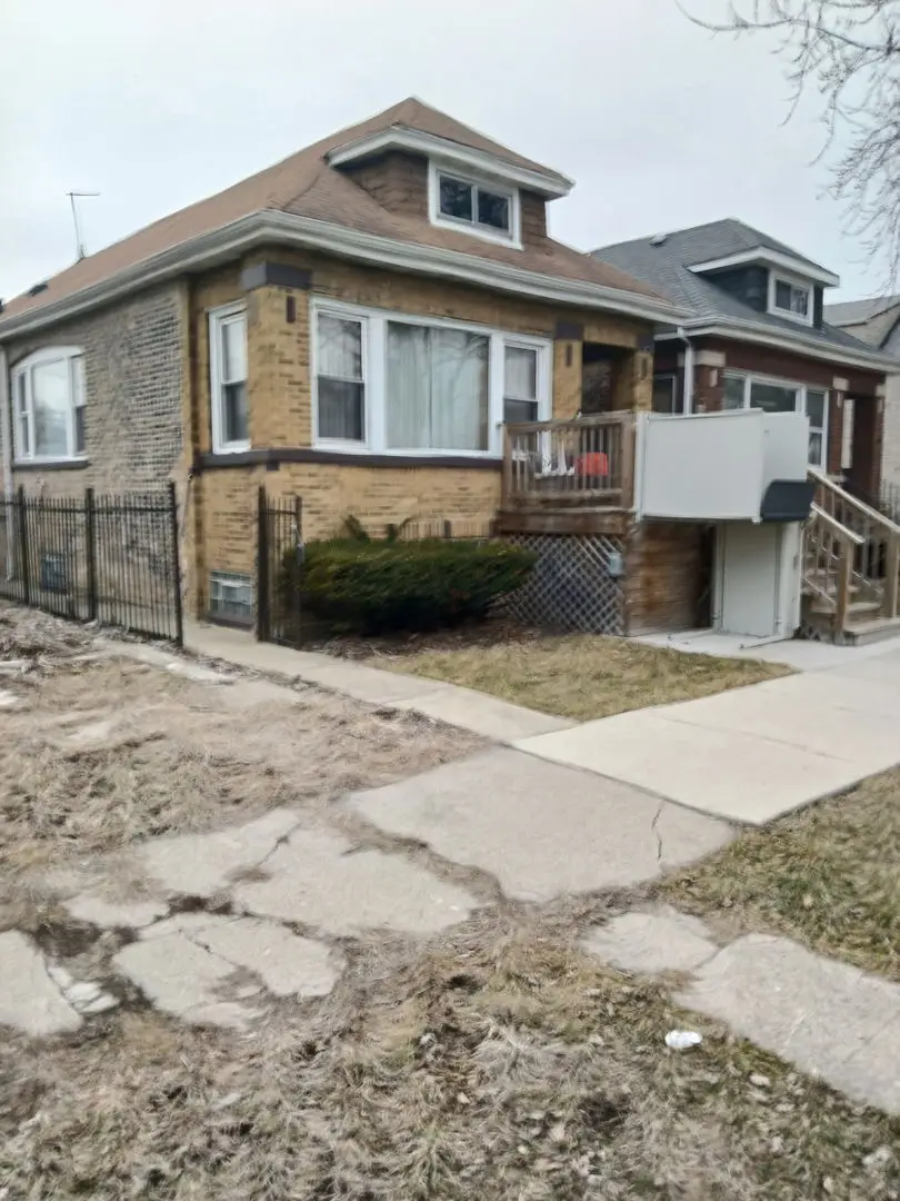 6942 S Bell Avenue, Chicago, IL 60636 - #2