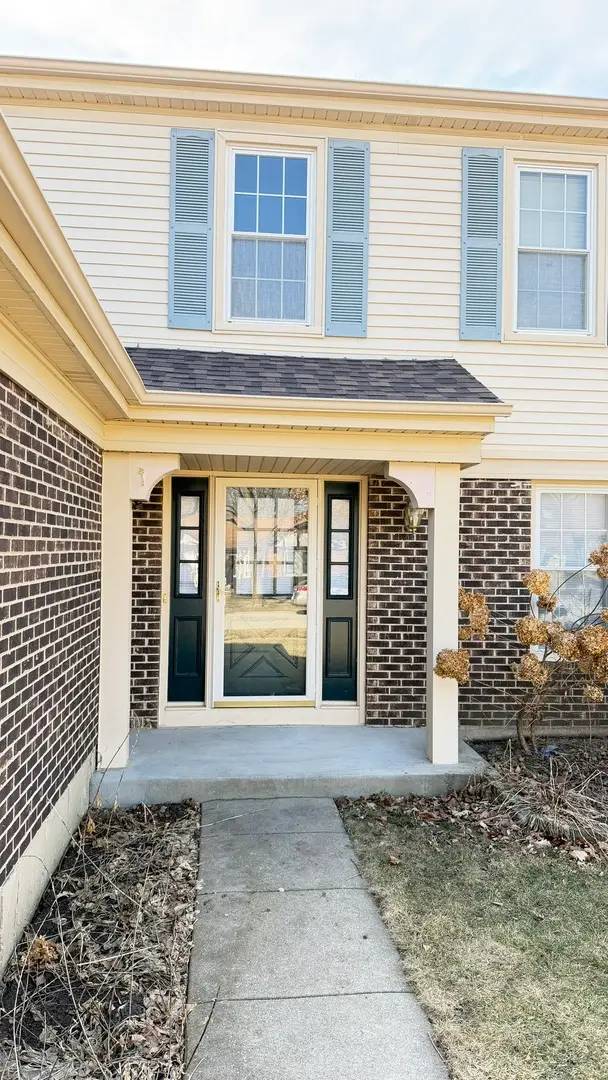 630 Cobblestone Lane, Buffalo Grove, IL 60089 - #2