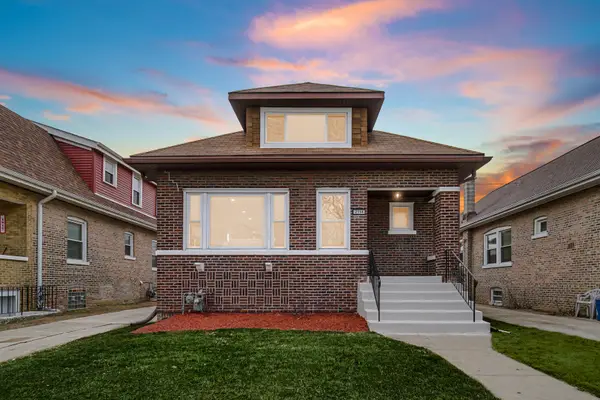 2114 S 10th Avenue, Maywood, IL 60153