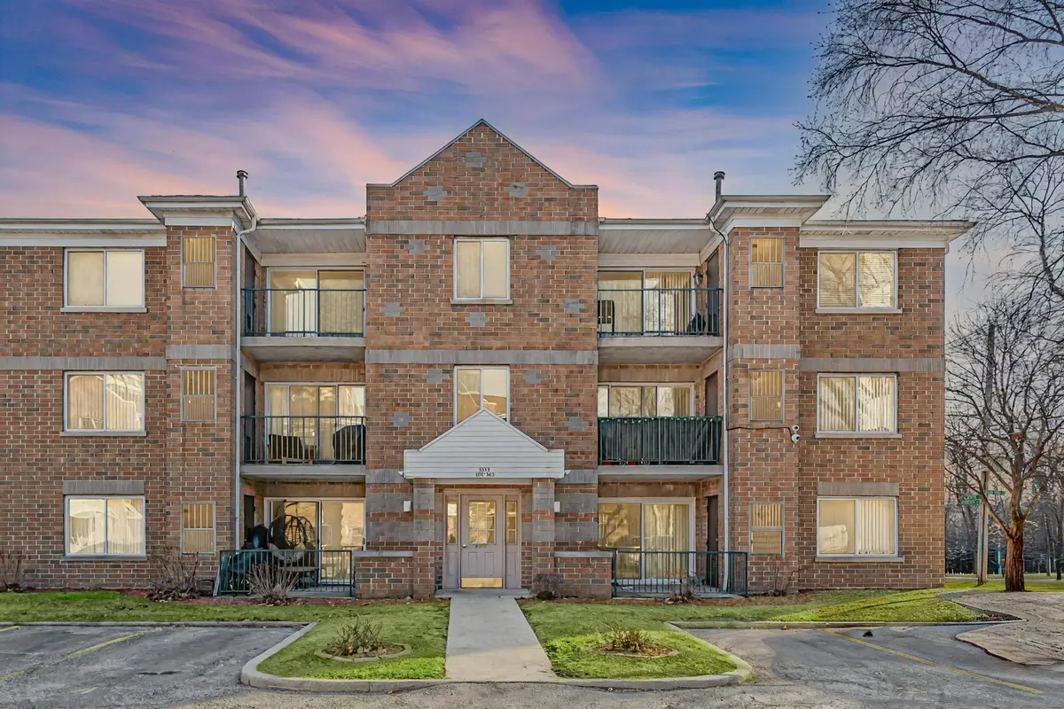 5351 N East River Road #202, Chicago, IL 60656 - #1