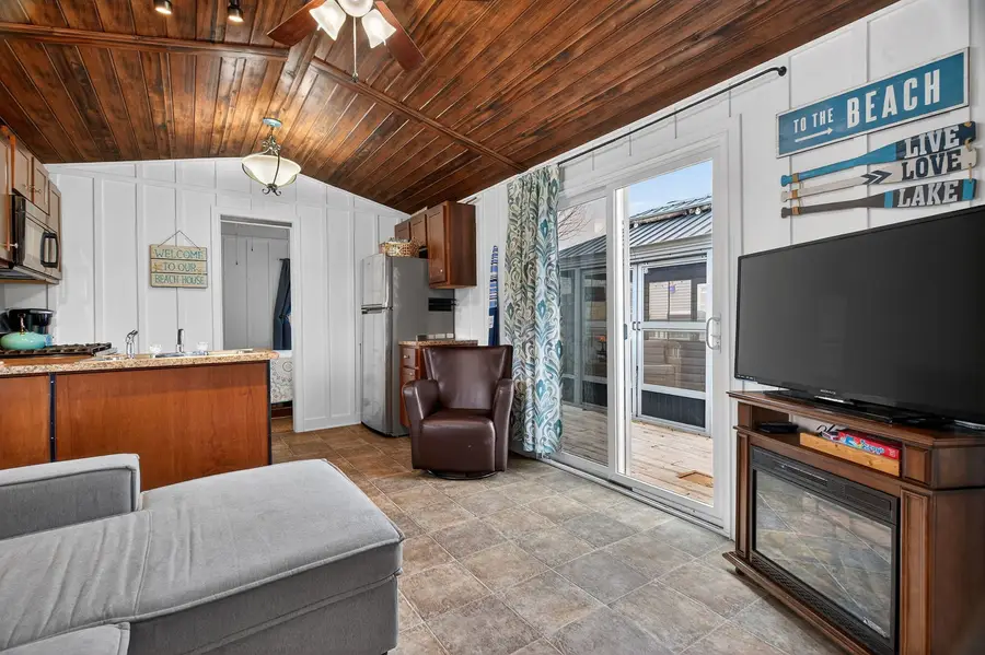 95 Dinosaur Road, Wilmington, IL 60481 - #2