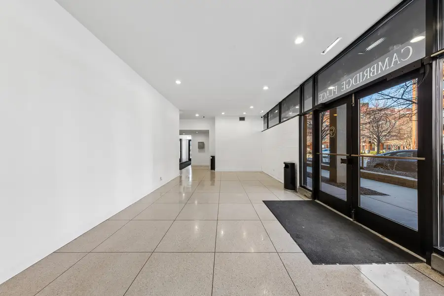 345 E Eastgate Place #204, Chicago, IL 60616 - #3